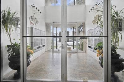 Front lobby with mailboxes