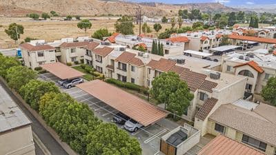 02, 31701 Ridge Route Rd, Castaic, CA 91384