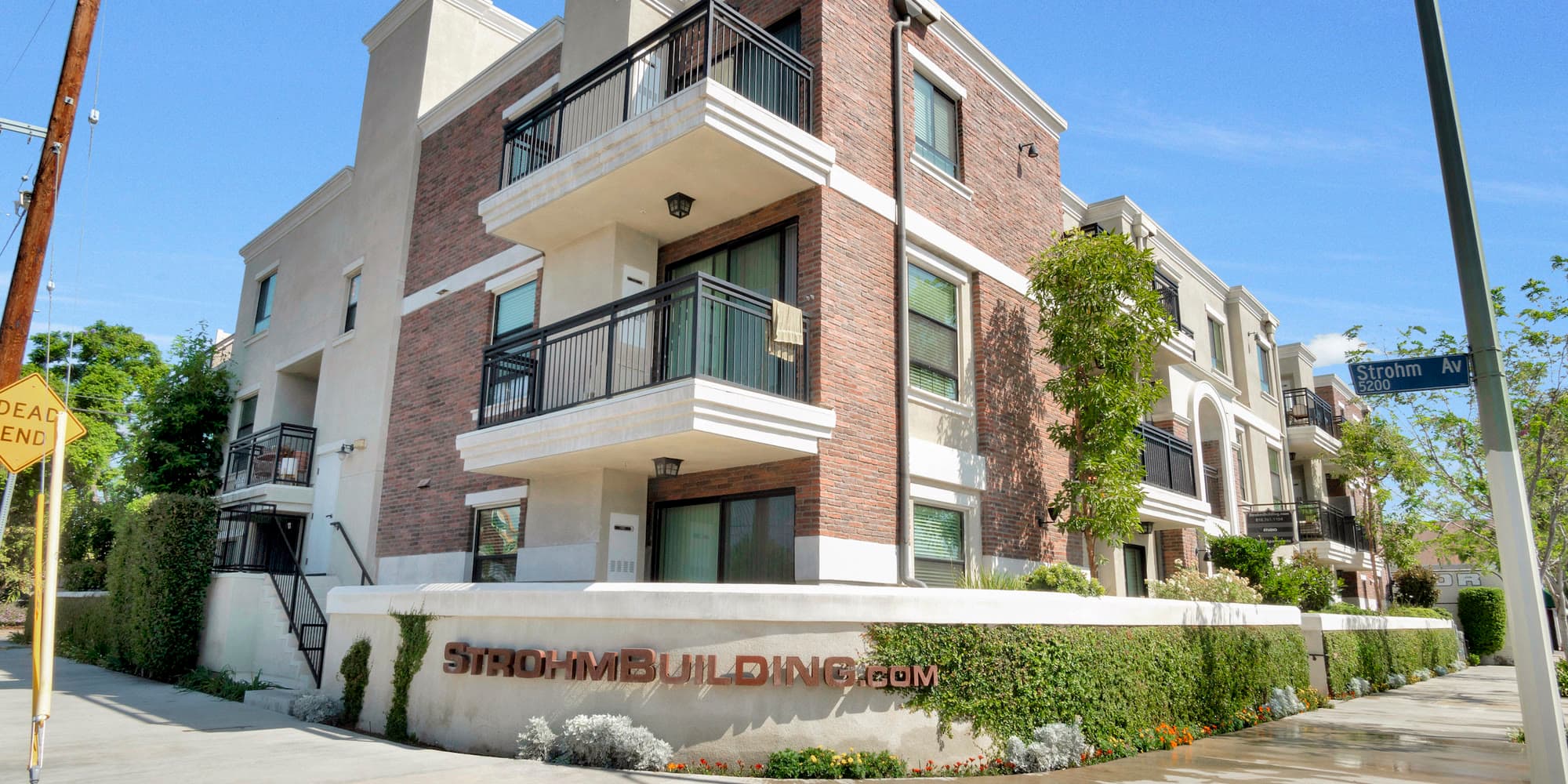 10455 Magnolia Blvd, North Hollywood, CA 91601