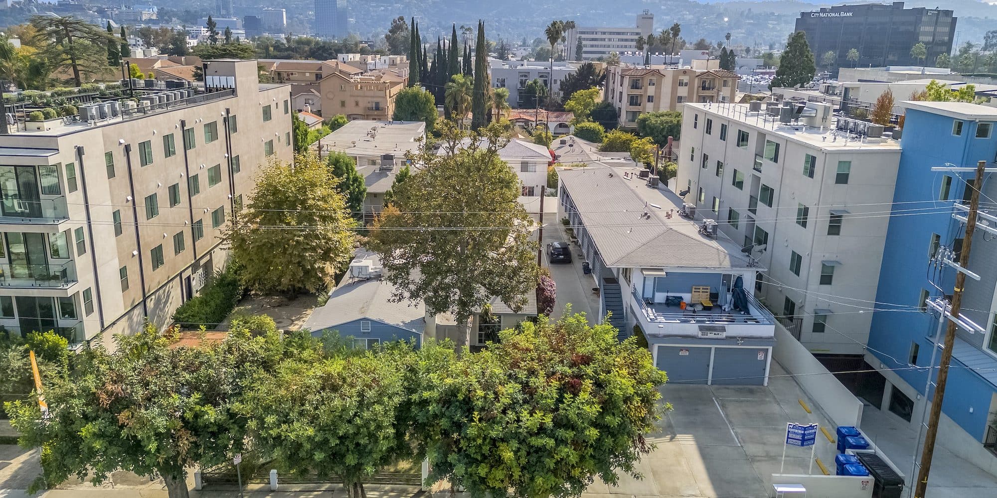 10814-10818 Blix St, North Hollywood, CA 91602