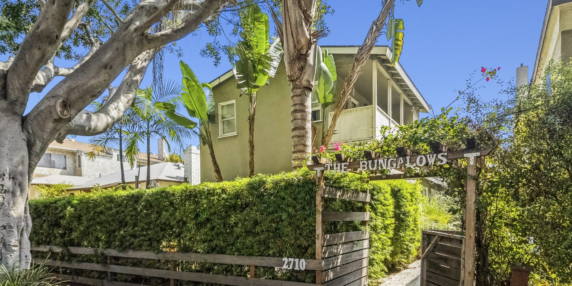 2710 Arizona Ave, Santa Monica, CA 90404
