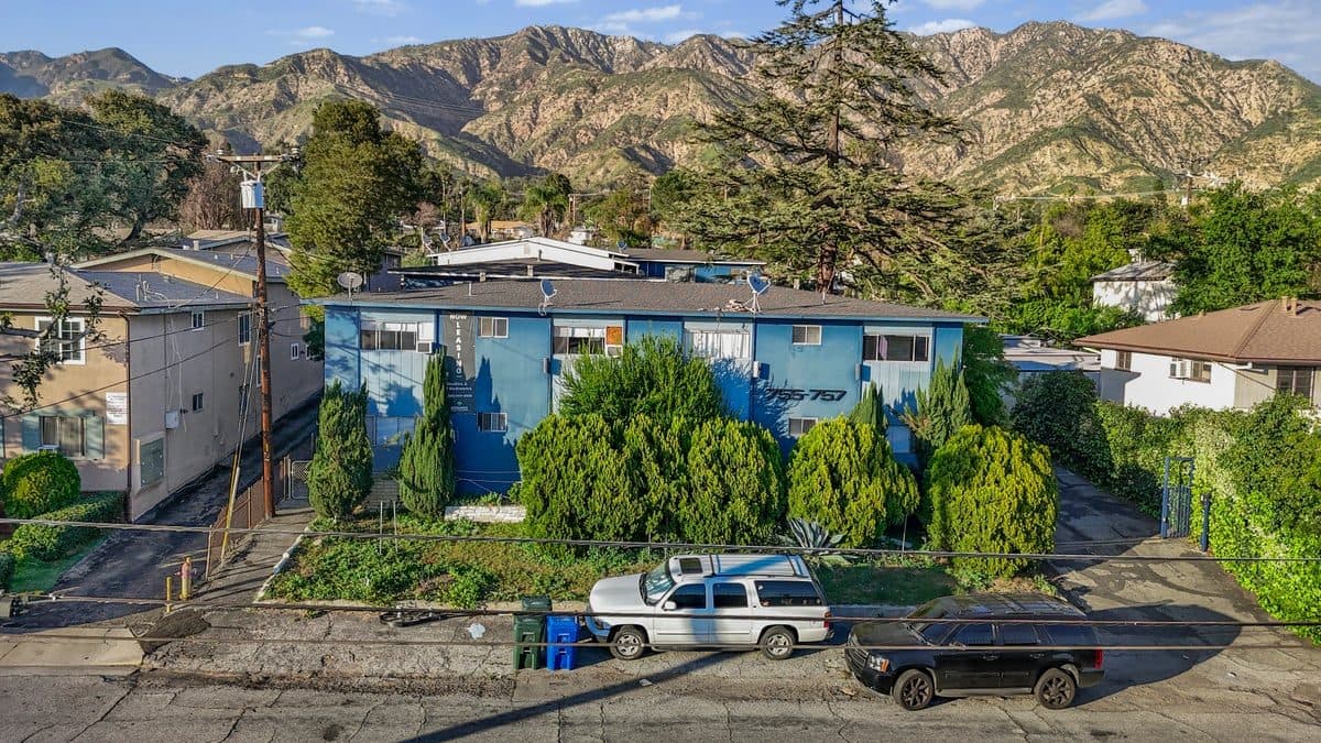 755 E Pine Street, Altadena, CA 91001