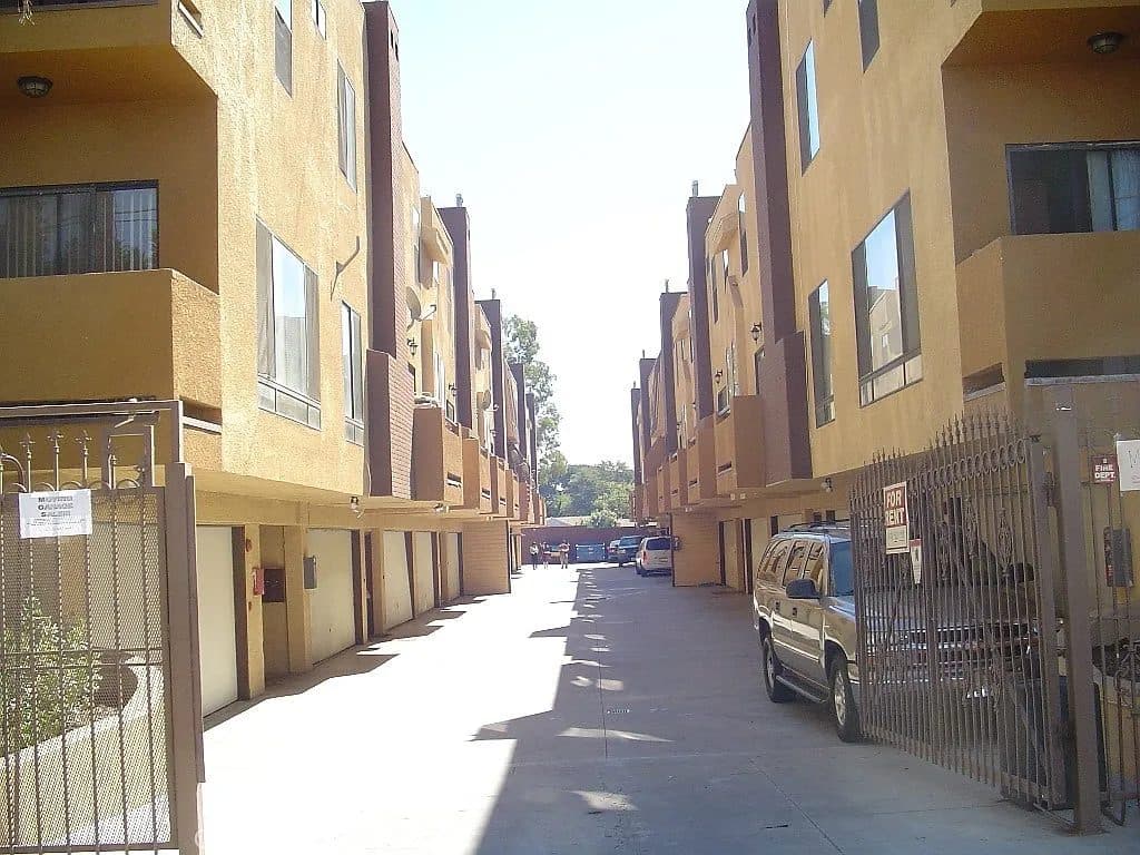 8734-8736 Burnet Ave, North Hills, CA 91343